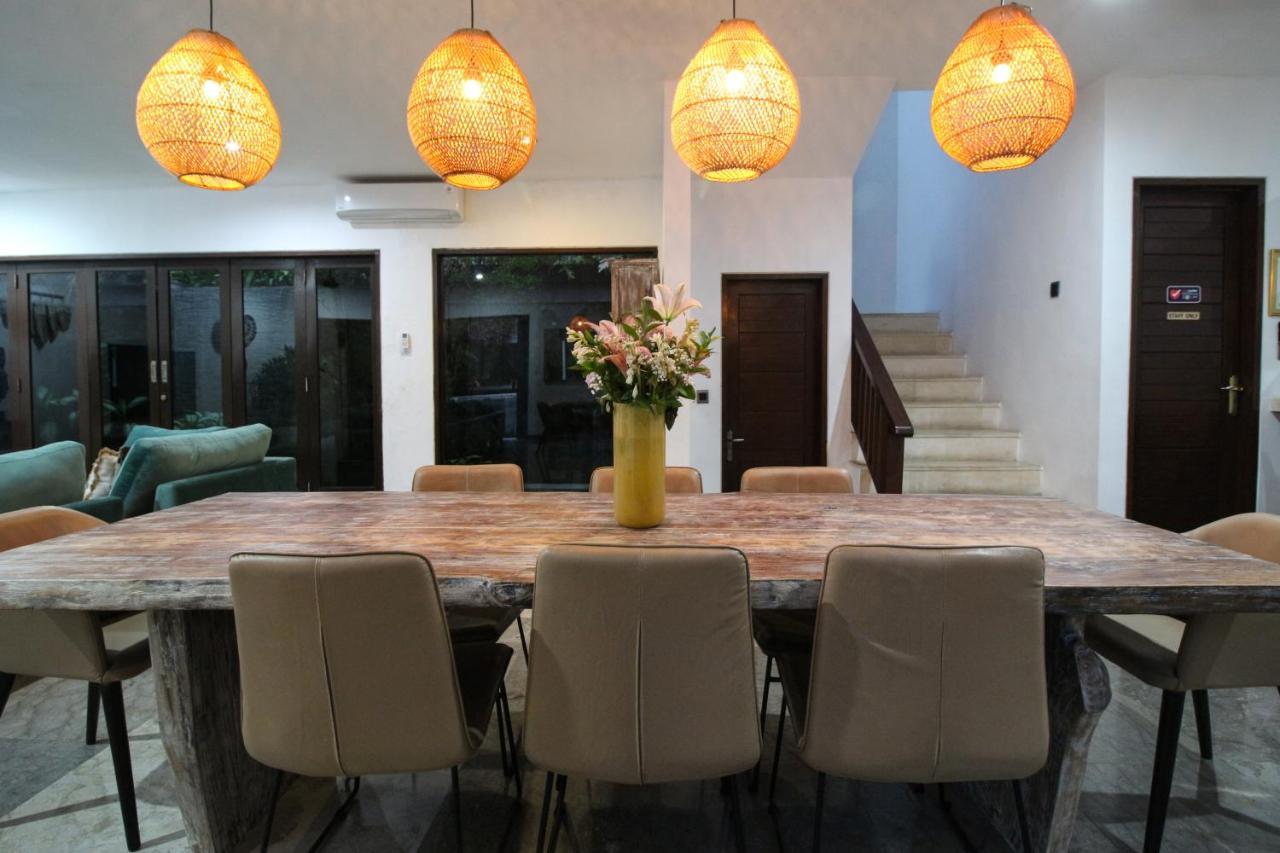 Villa Yasmin Seminyak Esterno foto