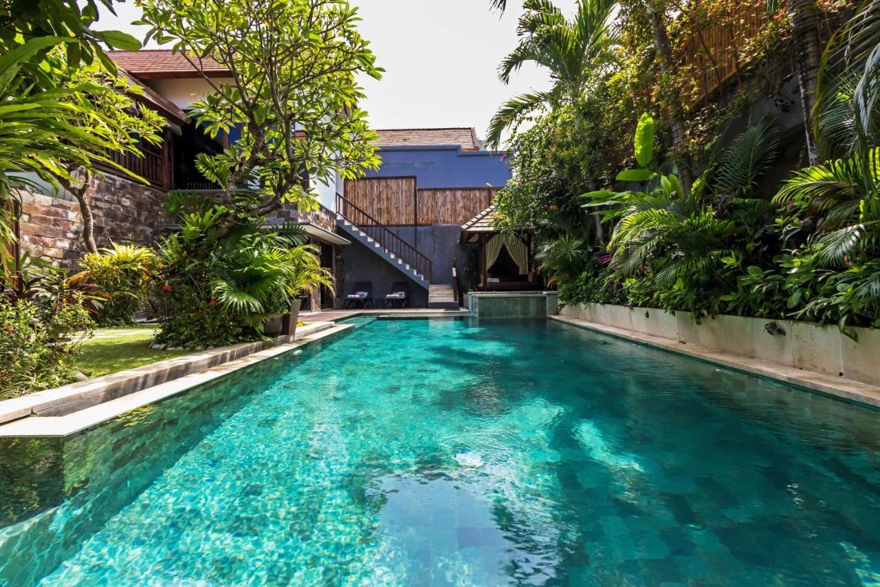 Villa Yasmin Seminyak Esterno foto